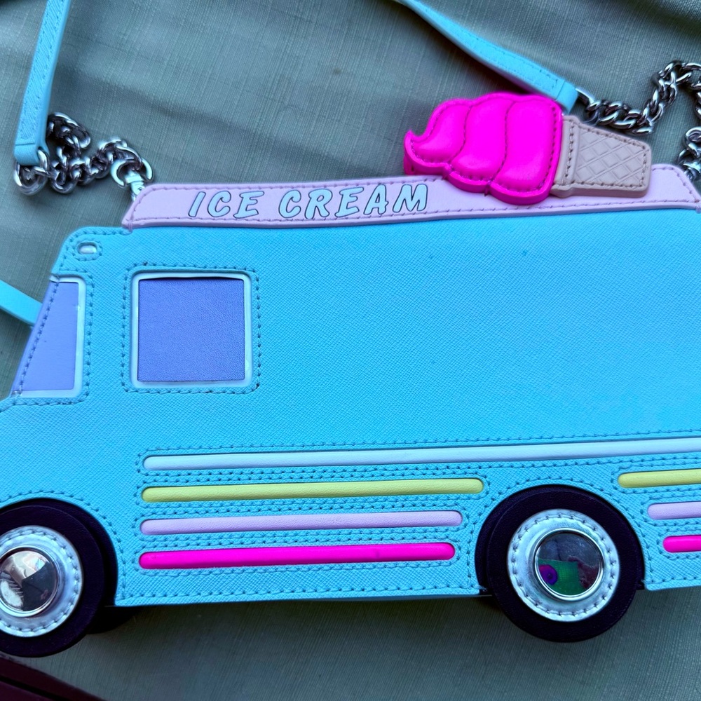 Kate Spade Ice Cream Truck Crossbody Purse - Picture 2 of 4